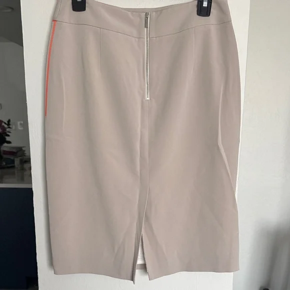 ❤️final price❤️Elie Tahari Beige Pencil Skirt with Orange Trim - Picture 2 of 3